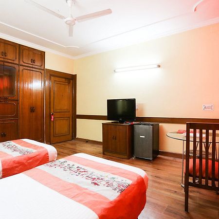 Oyo Rooms Kalkaji Mandir Нью-Дели Экстерьер фото