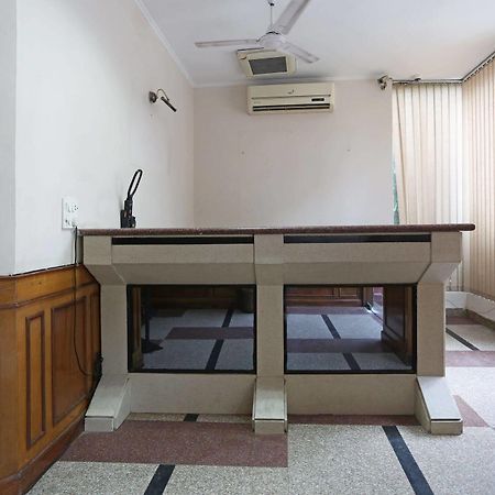 Oyo Rooms Kalkaji Mandir Нью-Дели Экстерьер фото