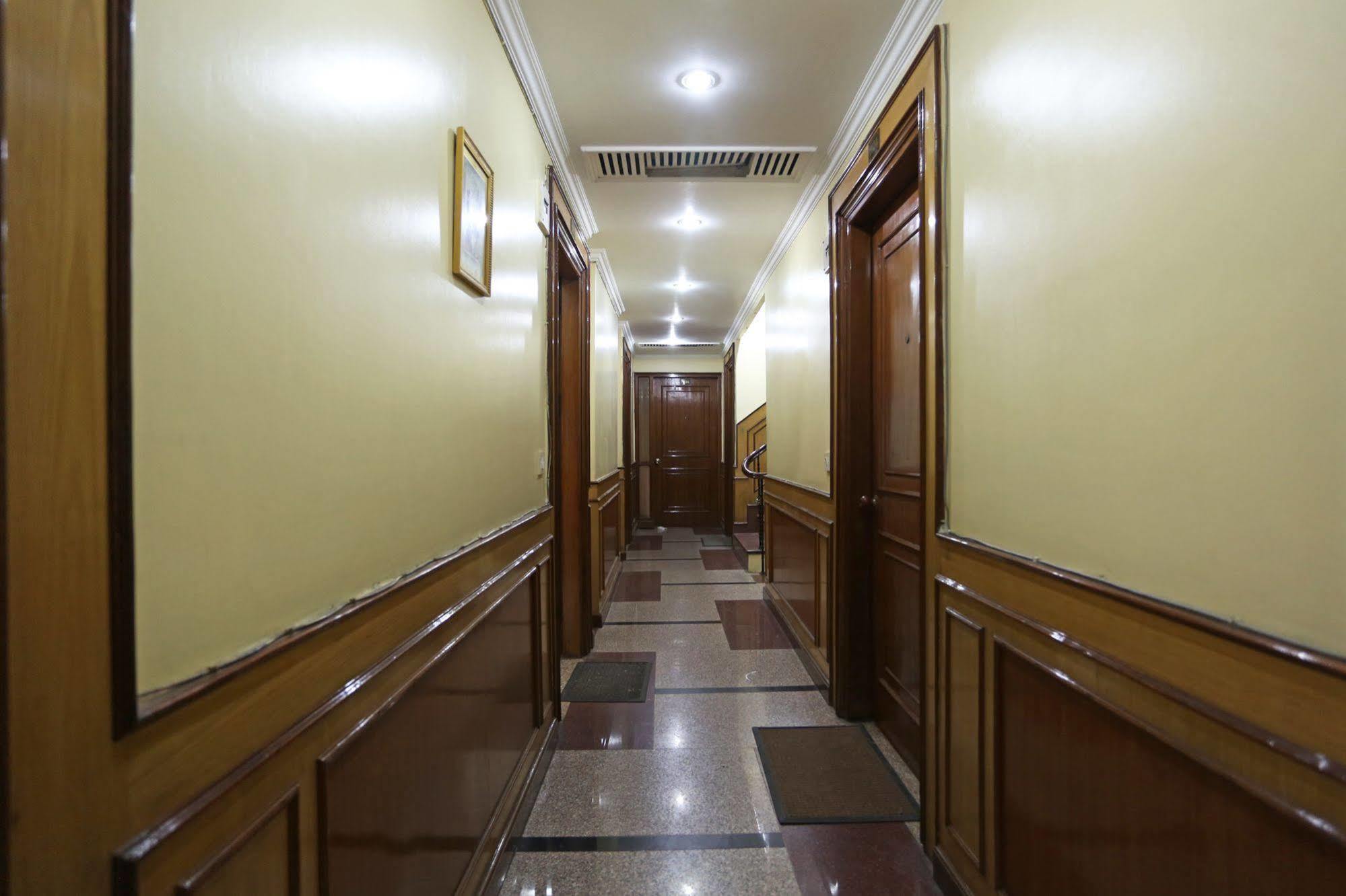 Oyo Rooms Kalkaji Mandir Нью-Дели Экстерьер фото