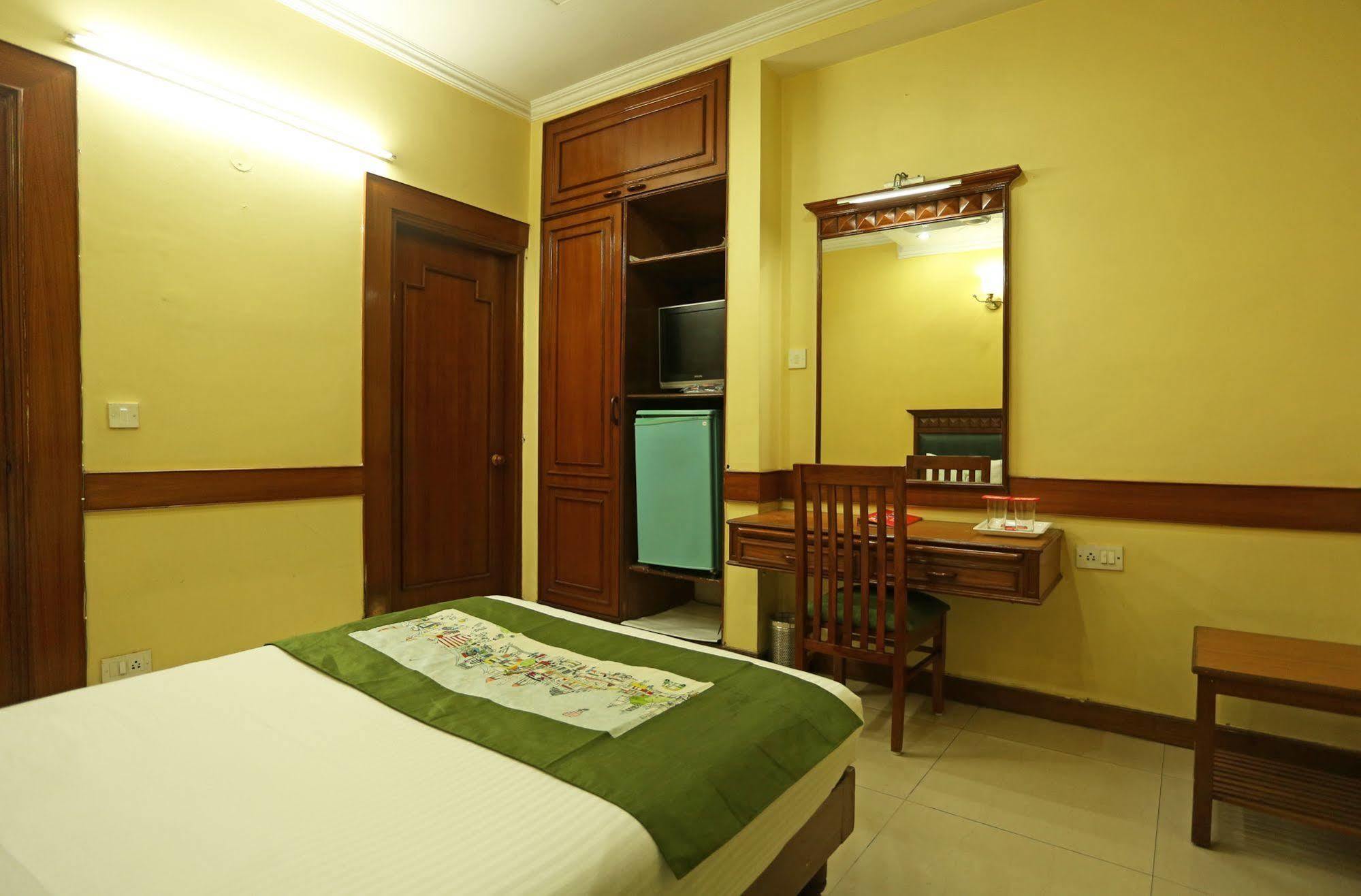 Oyo Rooms Kalkaji Mandir Нью-Дели Экстерьер фото